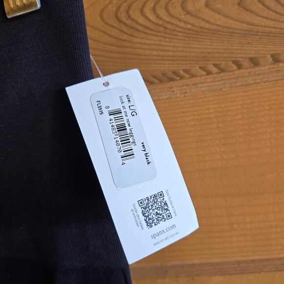 Spanx Look At Me Now Legging Very Black NWT Large High Rise Pull On Smoothing - Picture 5 of 6